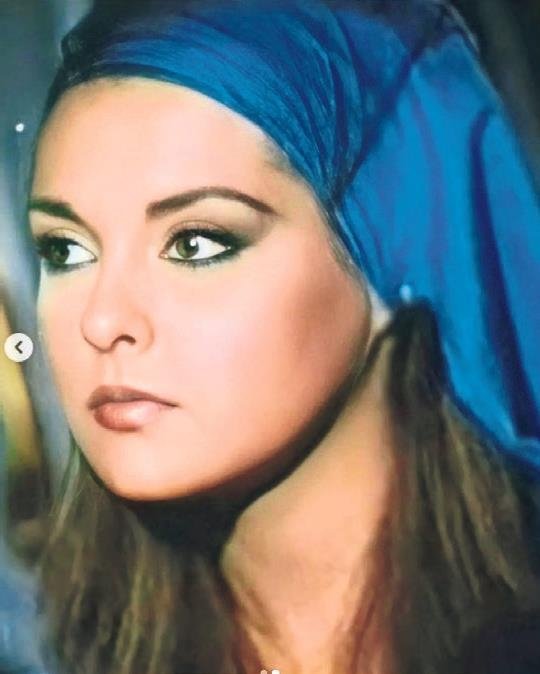 Çalıkuşu Feride 36 yıl sonra yuvasına döndü