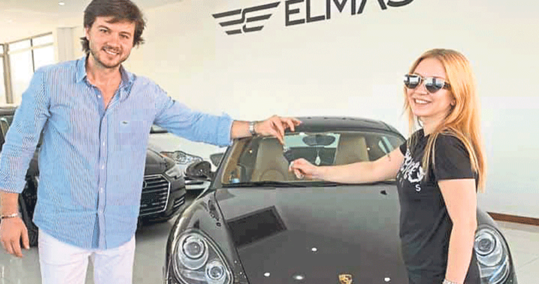 Ece Seçkin Porsche aldı