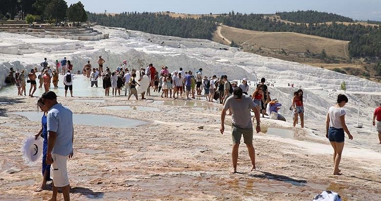 ’Beyaz cennet’e ziyaretçi akını! Yılın ilk yarısında 1 milyona yaklaştı