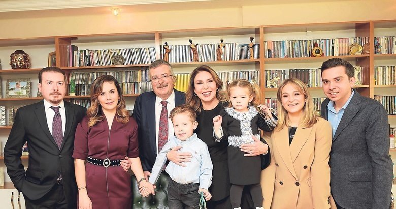 Evde-işte-sağlıkta o bir anne: Figen Baz