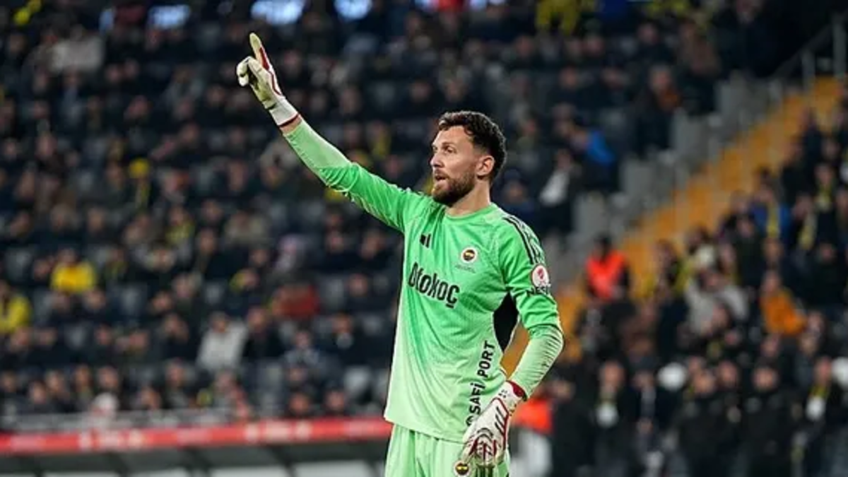 Fenerbahçe'den Trabzonspor'a transfer! Eski futbolcu o ismi açıkladı