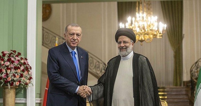 Başkan Erdoğan İran’da! Ankara ve Tahran arasında anlaşmalar imzalandı