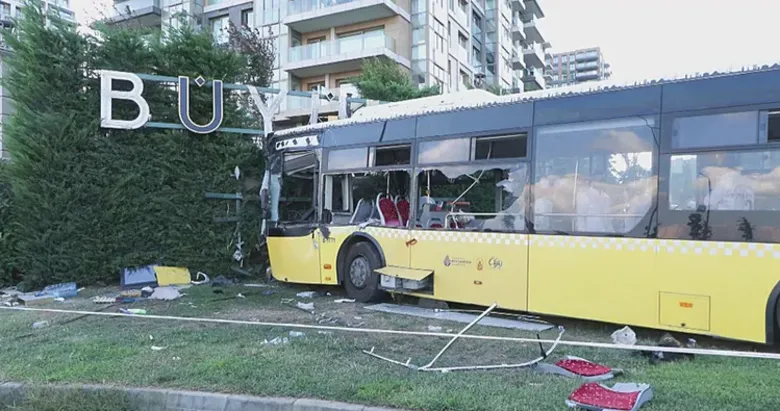 Zeytinburnu’nda İETT otobüsü kazası: 1 kişi gözaltına alındı!