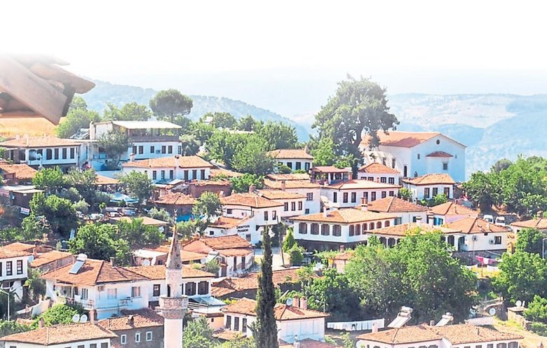 Gez dünyayı gör Birgi’yi