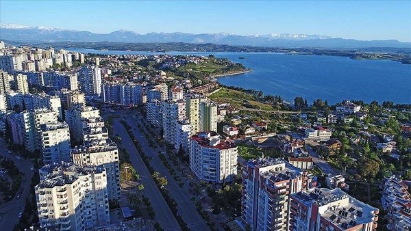 istanbul-tahti-izmire-birakti-1778698655531.jpeg