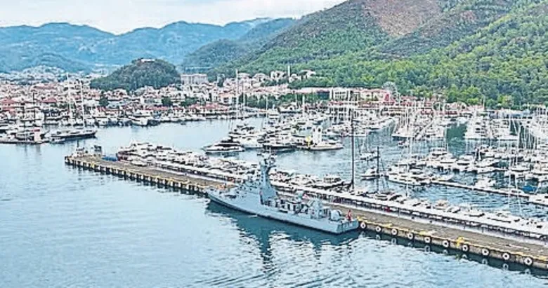 TCG Zıpkın Marmaris’e demirledi