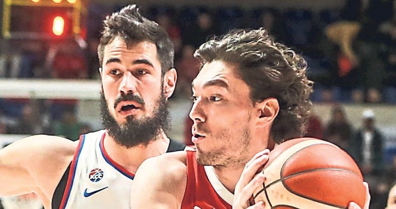 12 Dev Adam seriye bağladı