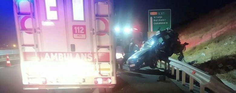 Aliağa’da kan donduran kaza: Araçtan fırlayarak tahliye kanalına düştü