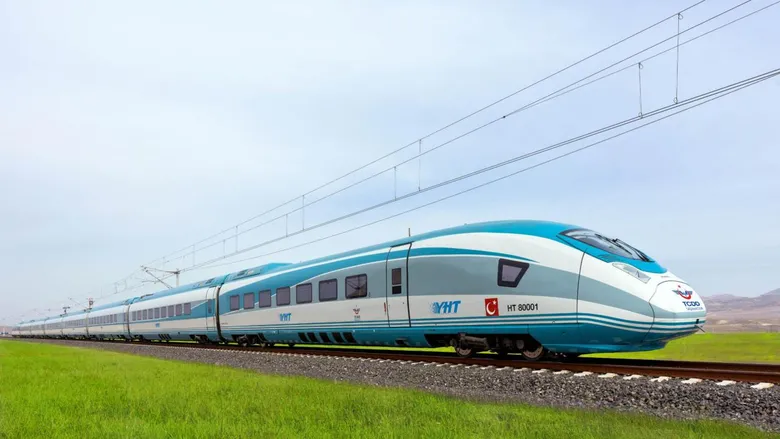 izmirliler-bu-haberi-bekliyordu-bakan-uraloglu-yht-mujdesini-verdi-izmire-hizli-tren-ne-zaman-geliyor-1790346963393.png