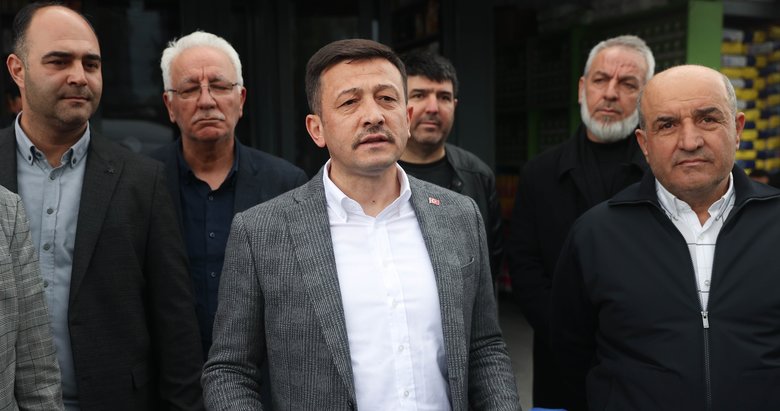 Cumhur İttifakı’nın İzmir Adayı Hamza Dağ, esnafı ziyaret etti