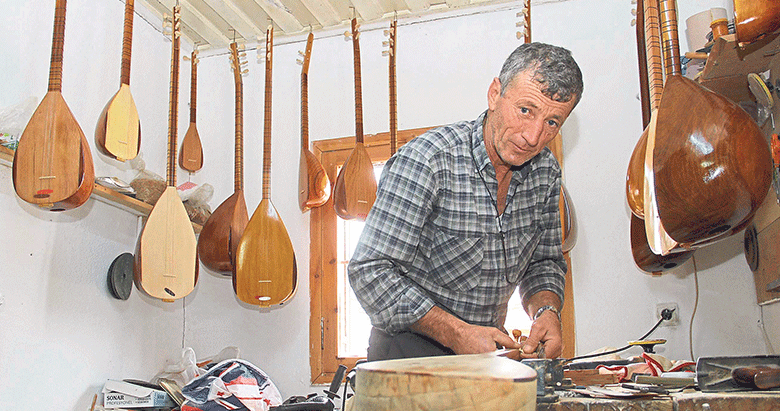 El Isciligiyle 150 Yil Garantili Baglama Yasam Haberleri