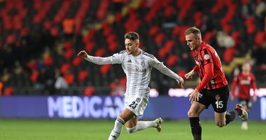 Beşiktaş, deplasmanda 2-0 kaybetti