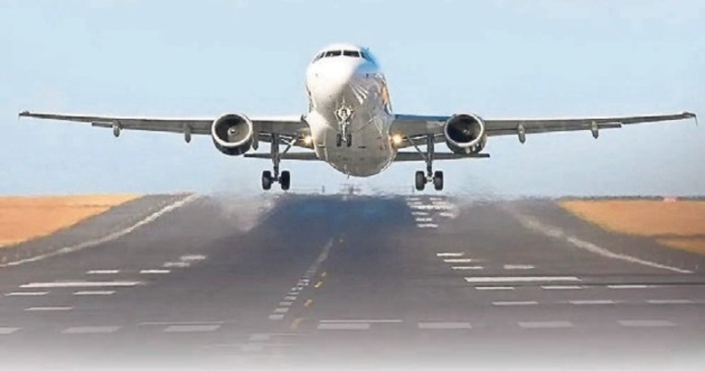 İzmir - Bremen seferinde alkollü yolcu krizi yaşandı