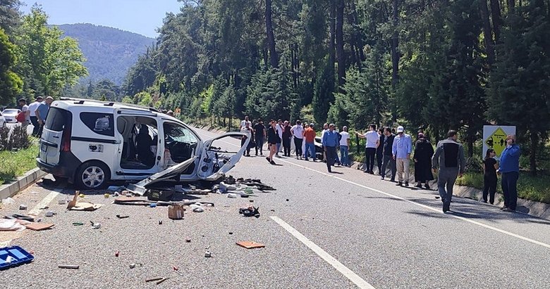 Marmaris’te zincirleme kaza: 2 ölü, 2 yaralı