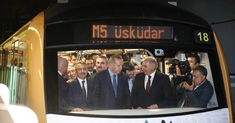 Yeni metro hattı ilk günde 179 bin 612 yolcu taşıdı