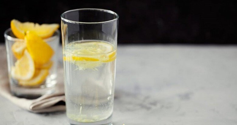Güne limonlu su ile başlamak için 7 neden