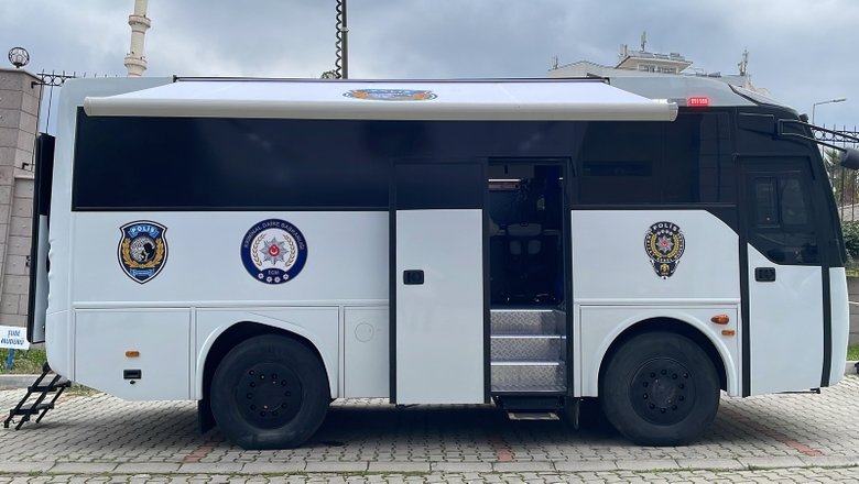 Yeni nesil kriminal inceleme aracı Kıraç İzmir polisine teslim edildi