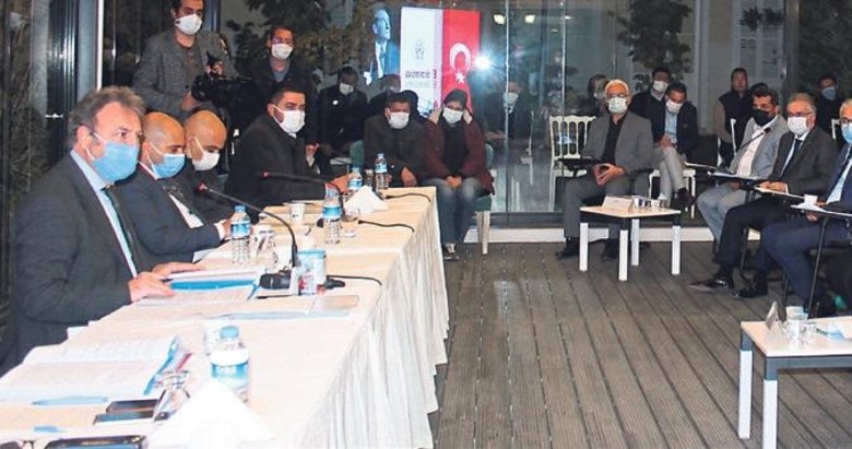 Bornova’da çürük bina skandalı