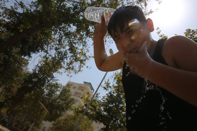 İnsanlık tarihinin en sıcak senesi olacak! Türkiye için uyarı: 50 dereceyi aşacak