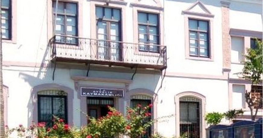 Ayvalık’ta tarihi bina yeniden hayat bulacak