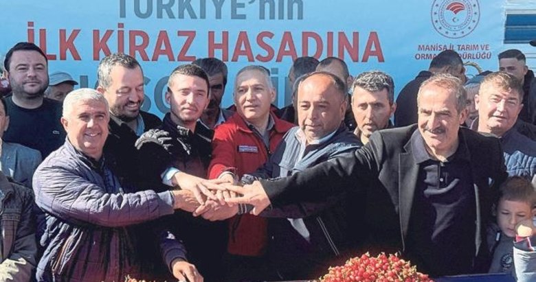 Sezonun ilk kirazının fiyatı altınla yarıştı