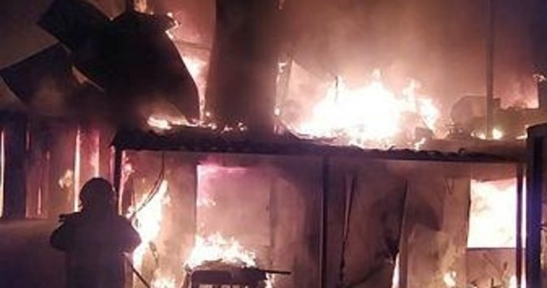 Fethiye’de iş yeri alevlere teslim oldu