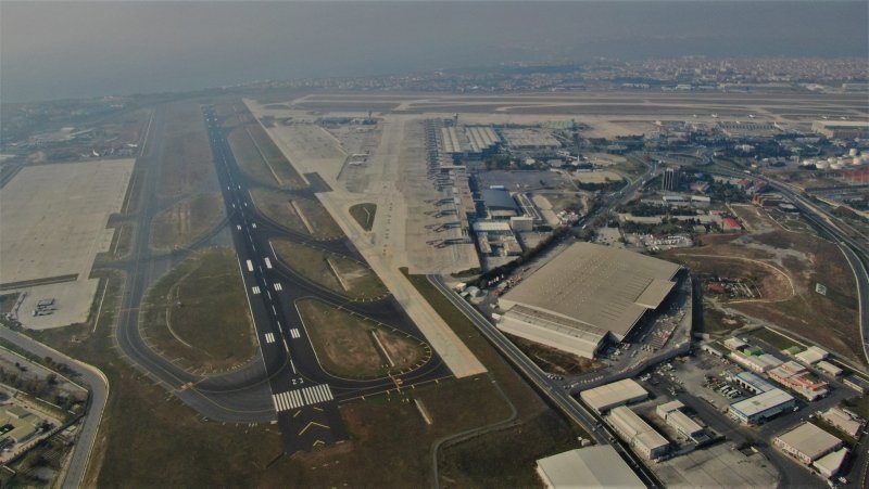 İstanbul Atatürk Havalimanı’nda yıkım işlemlerine başlandı