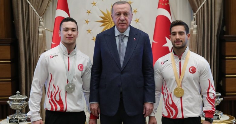 Başkan Erdoğan milli jimnastikçileri kabul etti