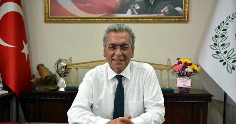 CHP’li Uygur’dan 8 memura kıyak