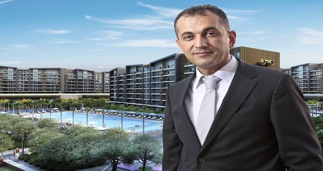 Ortasından fay geçen hastane dimdik ayakta