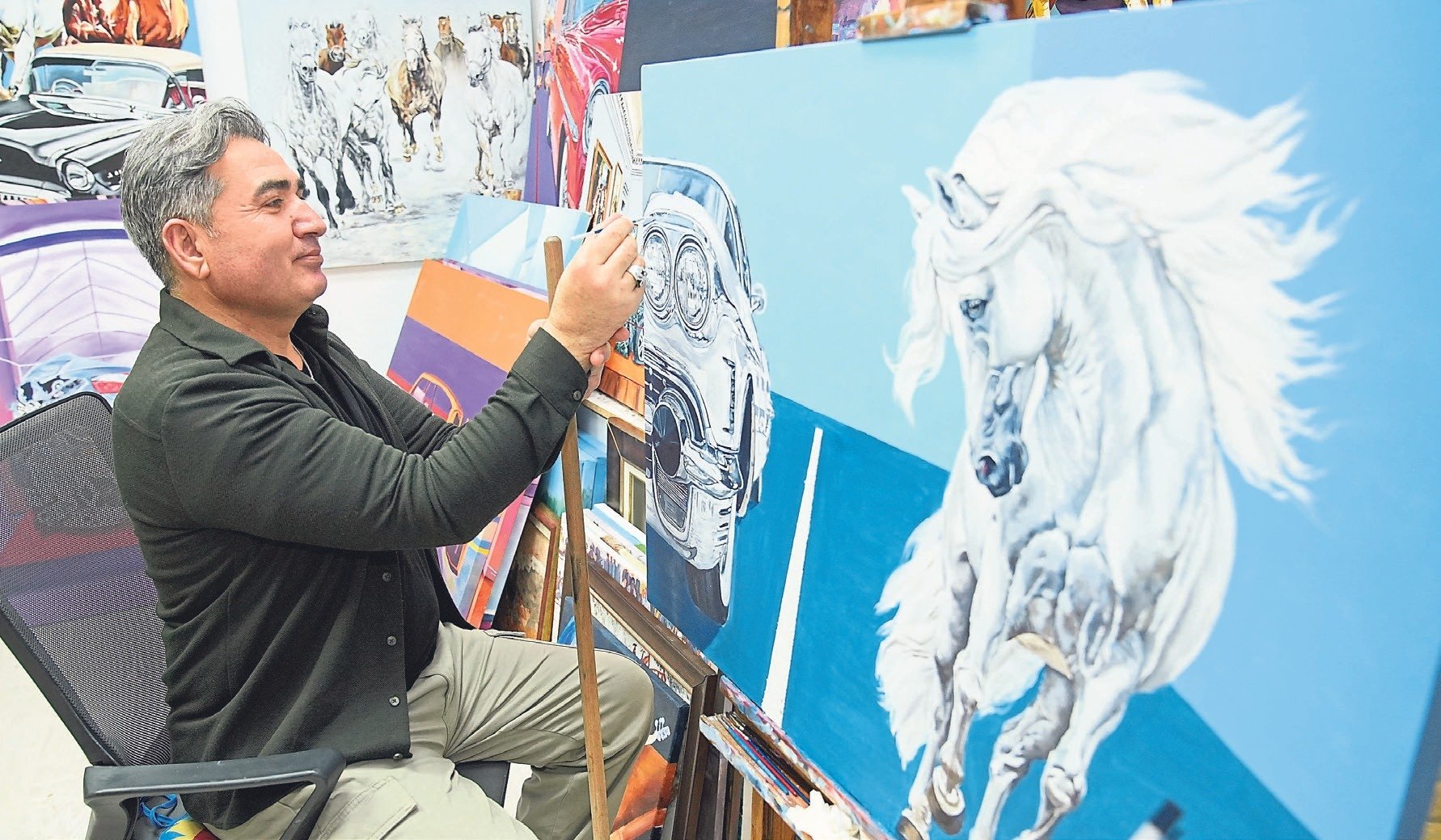 Emekli polisin resim yolculuğu