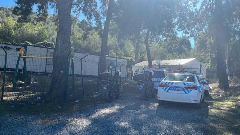 Koordinasyon merkezindeki göçmenler arasında tartışma çıktı