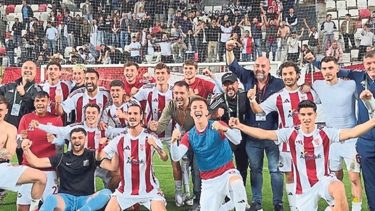 Ayvalıkgücü final aşkına