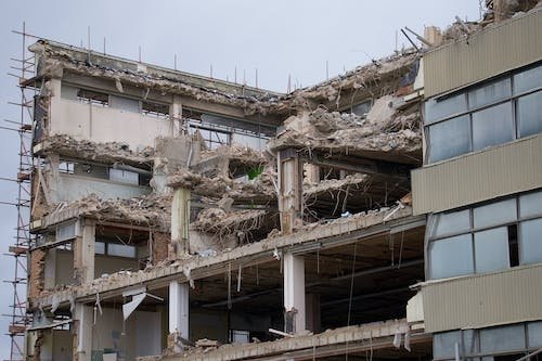 Denizli beşik gibi sallandı! Peş peşe yaşanan 4 sarsıntı daha büyük bir depremin habercisi mi?