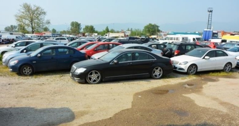 Binlerce Arac Kurtulacak Hukumet Dugmeye Basti