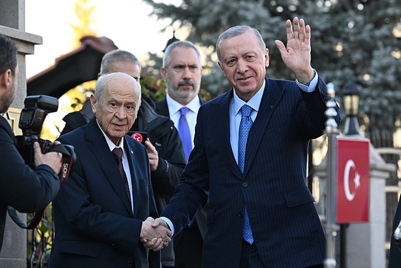 Başkan Erdoğan, MHP Genel Başkanı Bahçeli ile görüştü