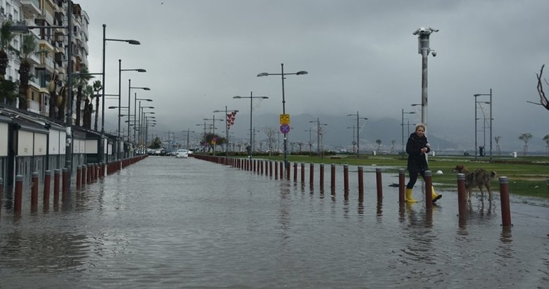 İzmir hava durumu! Bugün hava nasıl olacak? 22 Eylül Çarşamba hava durumu....