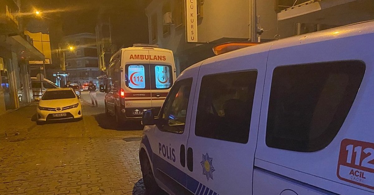 Manisa'da kanlı gece! Bıçaklı kavga cinayetle bitti