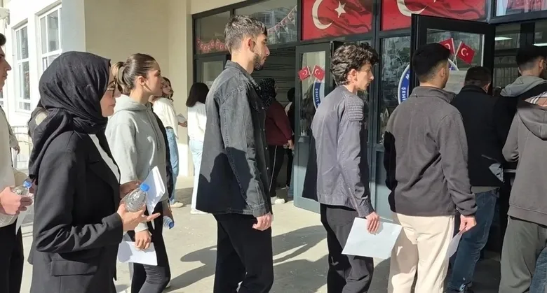 kpss-ortaogretim-cevap-anahtari-icin-tikla-2026-kpss-ortaogretim-sinavi-temel-soru-kitapcigi-ve-cevap-anahtari-1792924595463.jpeg