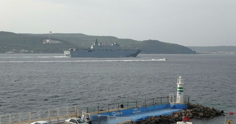 TCG Anadolu, Çanakkale Boğazı’ndan geçti