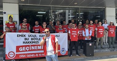 İzmir’de eksik maaş krizi! Karşıyaka Belediyesi işçileri isyanda: Alın terimiz kurumadan almak istiyoruz