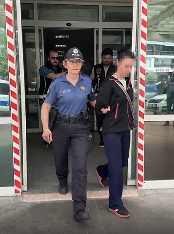 Cinayet şüphelisi itfaiyeci, eşinin mesajını görmemezlikten gelmiş