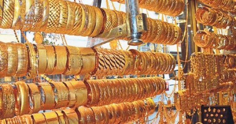 ‘Döviz alımı yetkili bürolardan yapılmalı’