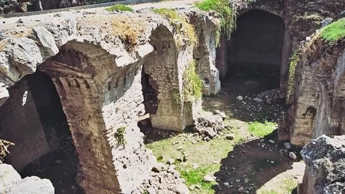 İzmir'in bu hikayesini duydunuz mu? Kadifekale yeraltı sarnıçları...