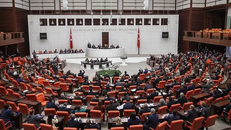 fon-yolsuzluklardan-kacis-rampasi-degil-1791914762479.png