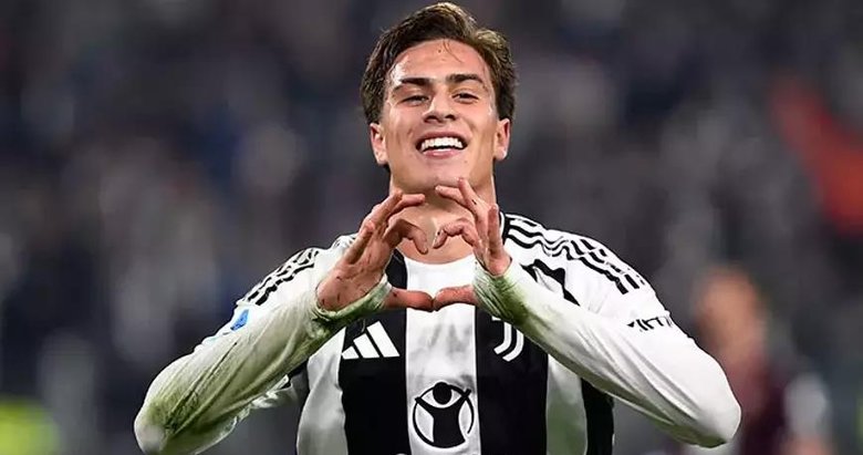 Kenan, Türk futbol tarihine geçti