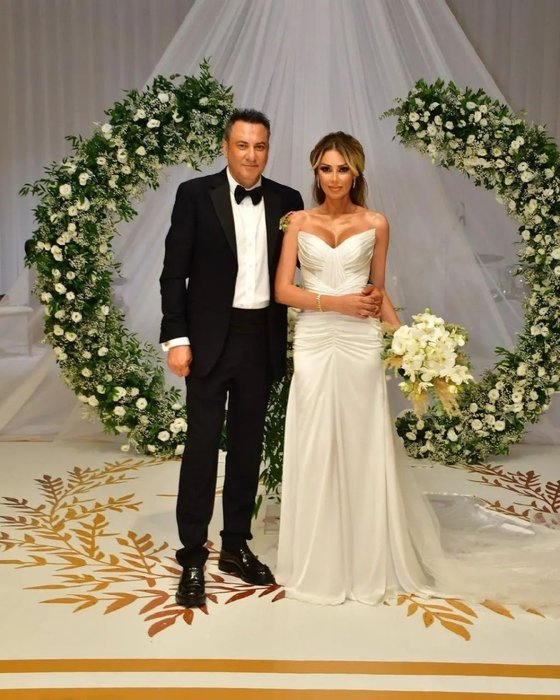 Petek Dinçöz ve eşi Nida Büyükbayraktar’dan romantik paylaşım!