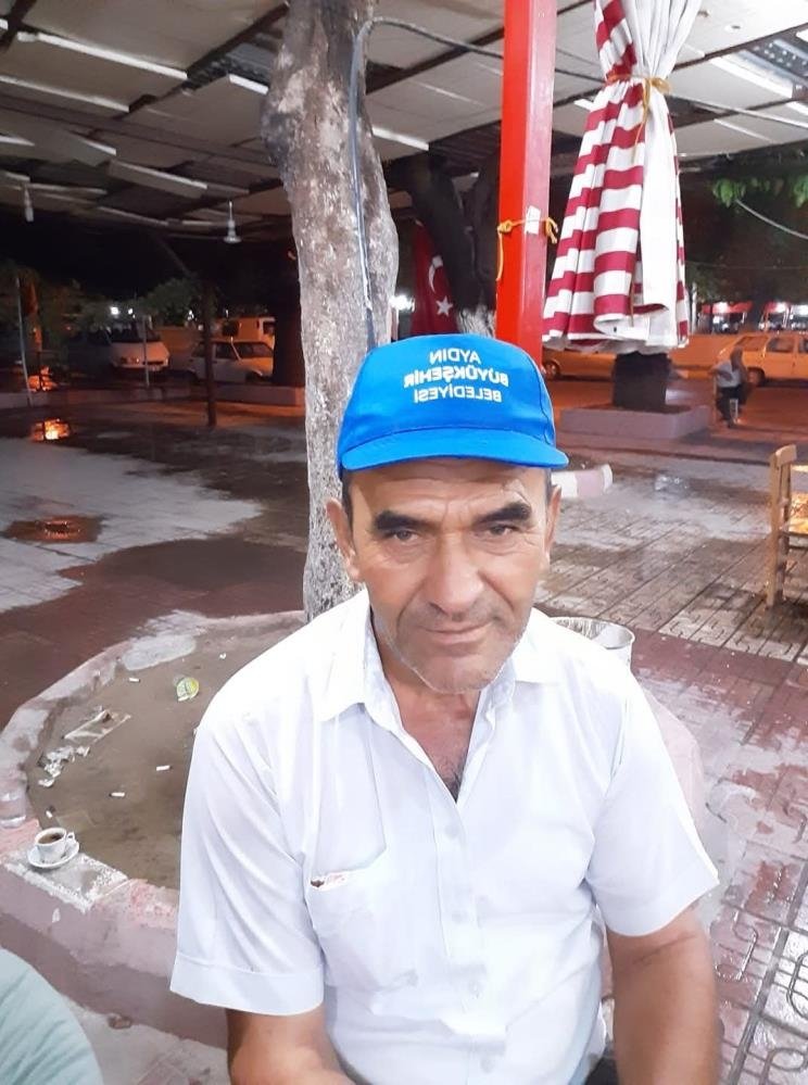 Deve güreşinde insanlık öldü