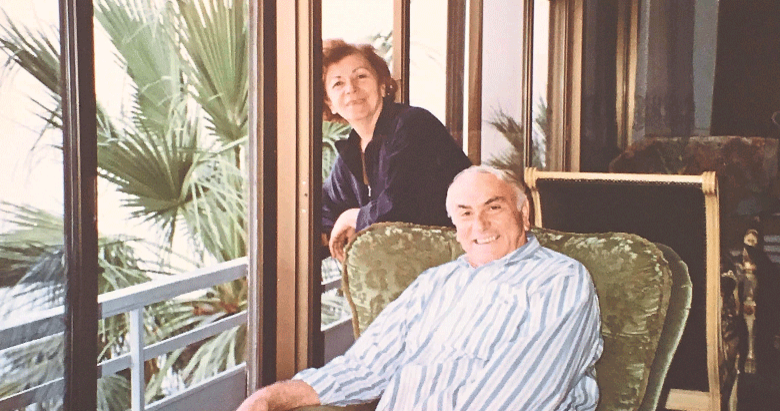 İşgören Ailesi İzmir’deki eserleriyle umut oldu