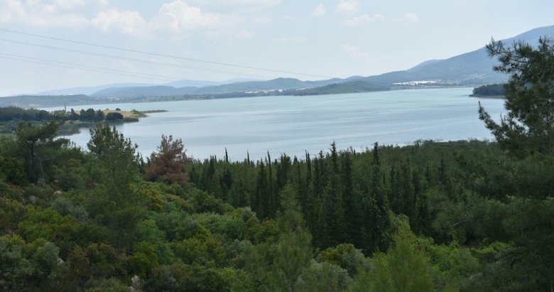 Uzmanından İzmir için korkutan kuraklık uyarısı: Barajlar için tehlike çanları çalıyor